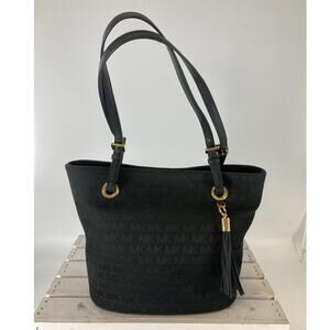 MICHAEL KORS, LARGE BLACK SIGNATURE CANVAS SHOULDER BAG